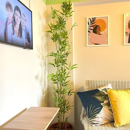 Excelente Apartamento No Centro De Curitiba Exterior foto